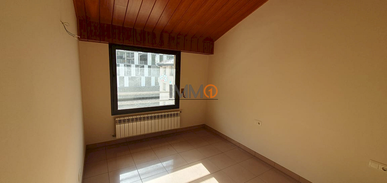 Alquiler Ático de 3 habitacions muy céntrico en Andorra la Vella
