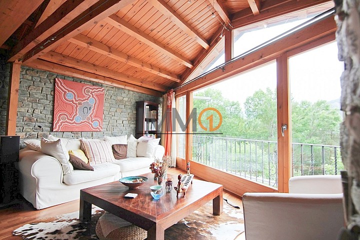 Casa adossada en venda a Ordino, 3 habitacions, 240 metres