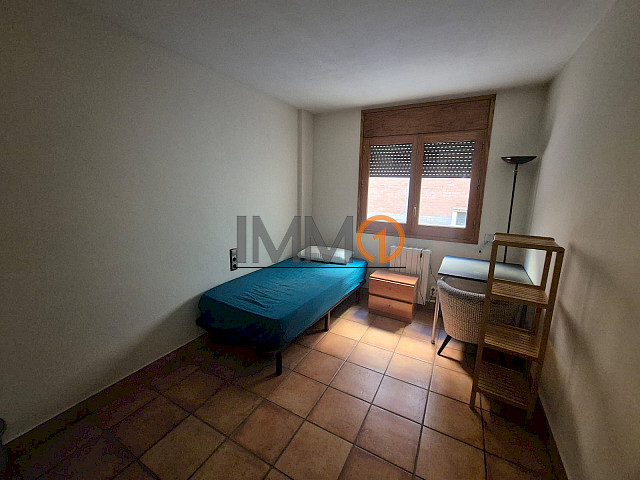 Céntrico piso en venta 4 habitaciones con terraza en Andorra la Vella