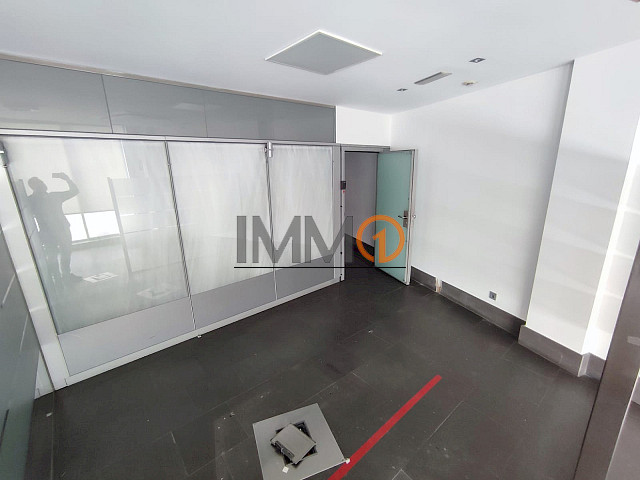Local en alquiler de 140m2 en el centro de Andorra la Vella