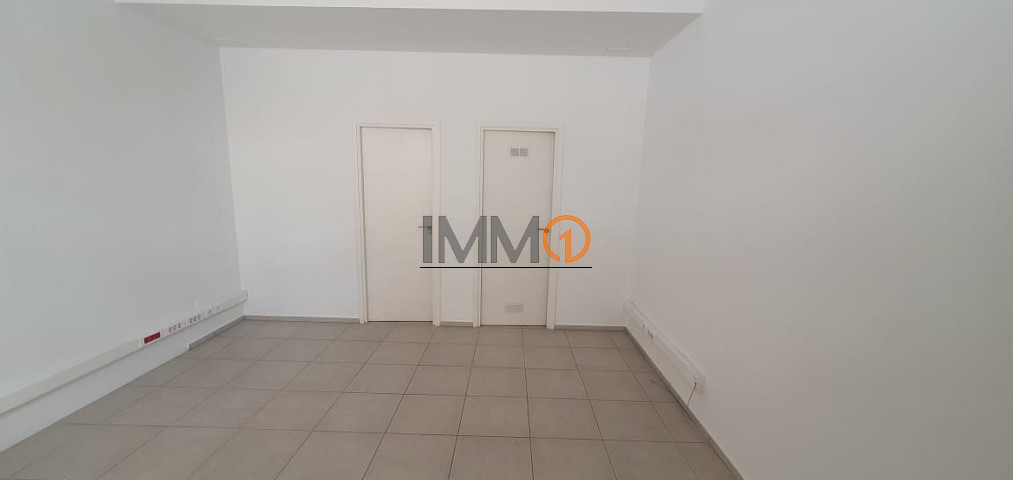 En lloguer local comercial a Andorra la Vella