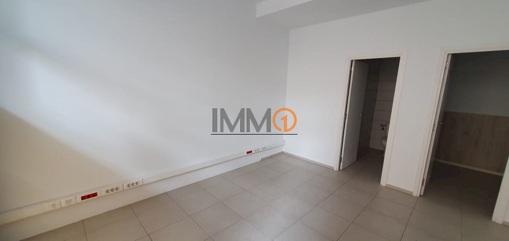 En lloguer local comercial a Andorra la Vella