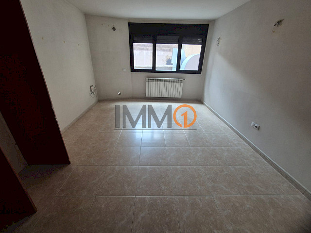En alquiler piso céntrico de 2 habitaciones en Encamp