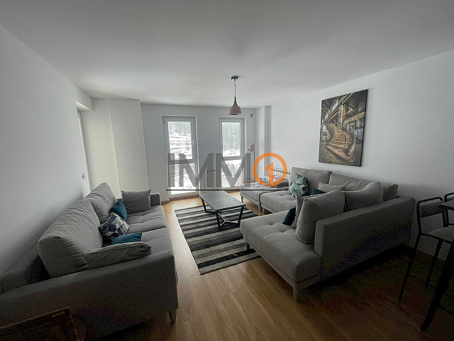 En alquiler en Arinsal piso de 2 habitaciones con aparcamiento