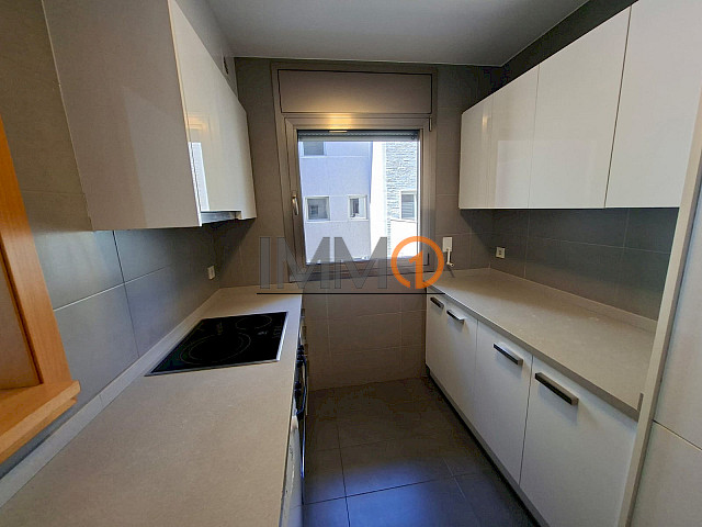 En lloguer fantàstic pis de 2 habitacions amb terrassa i vistes a Ransol (Canillo)