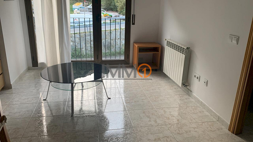 En lloguer pis d’1 habitació a la Ctra. del Forn (Canillo)
