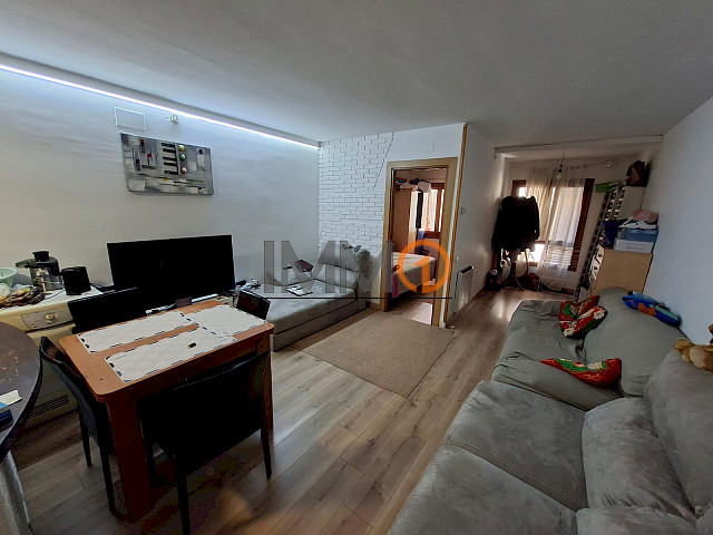 “Actualment llogat” En venda pis d’ 1 habitació amb aparcament i traster a Encamp