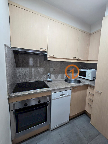 Es ven àtic de 3 habitacions amb aparcament i traster al Tarter