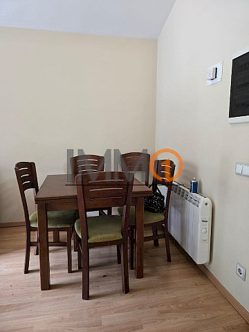 Es ven àtic de 3 habitacions amb aparcament i traster al Tarter