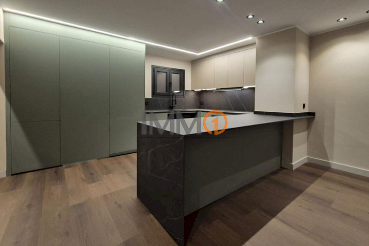 Es ven ampli pis reformat de 4 habitacions a Escaldes Engordany (Ctra. d’Engolasters)
