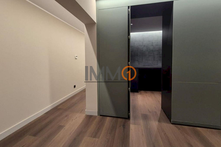Es ven ampli pis reformat de 4 habitacions a Escaldes Engordany (Ctra. d’Engolasters)
