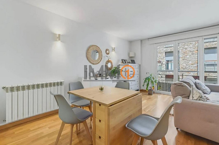 En venda pis dúplex de 2 habitacions a la Cortinada (Ordino)