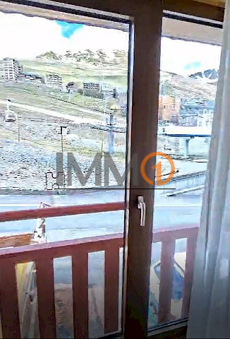 En lloguer estudi reformat i moblat al Pas de la Casa