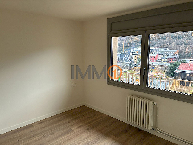 En lloguer pis reformat de 3 habitacions al centre d’Andorra la Vella