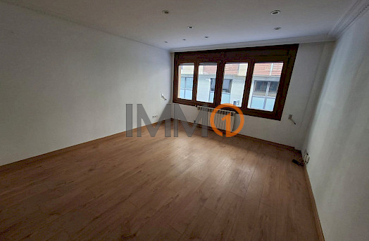 En lloguer pis de 4 habitacions a Escaldes Engordany