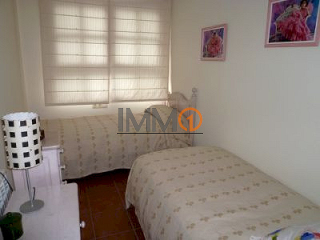 En venda pis de 3 habitacions amb aparcament a Canillo